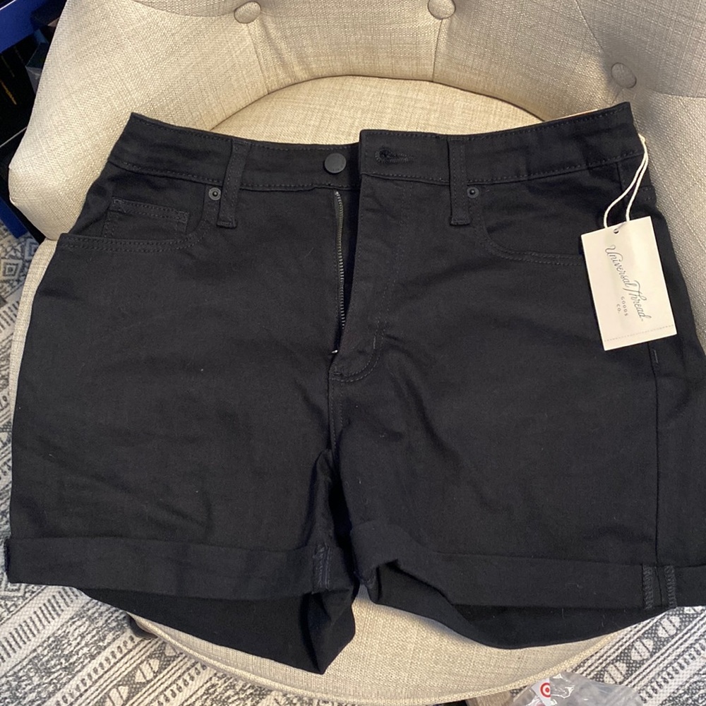 Universal Thread | Black High Rise Midi Shorts